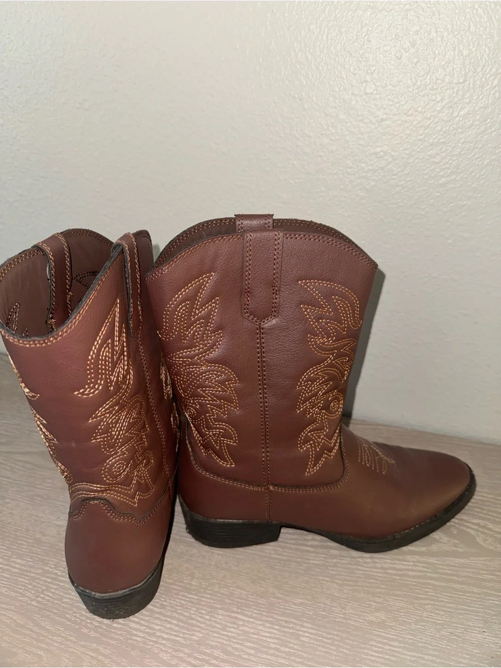 Deer Stags western boots ranch size 4 brown
